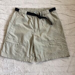 L.L. Bean L.L. Bean Men Shorts Khaki Size M Nylon Outdoor  Belted